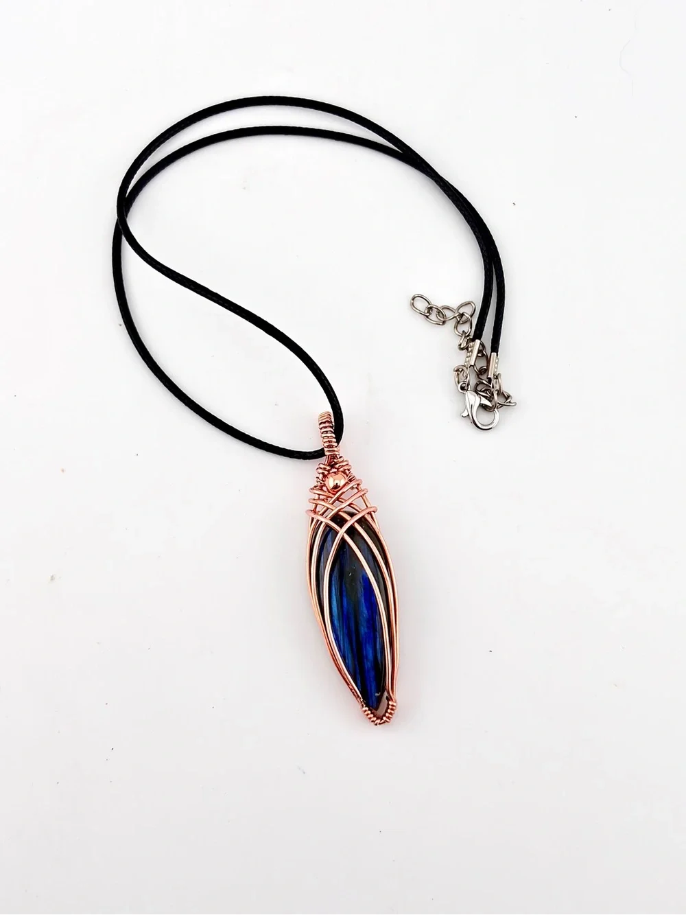 HANDMADE Blue Flash Labradorite Copper Wire Wrapped Unisex Pendant Necklace